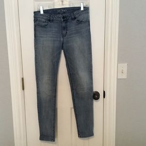White House Black Market Skinny Jeans